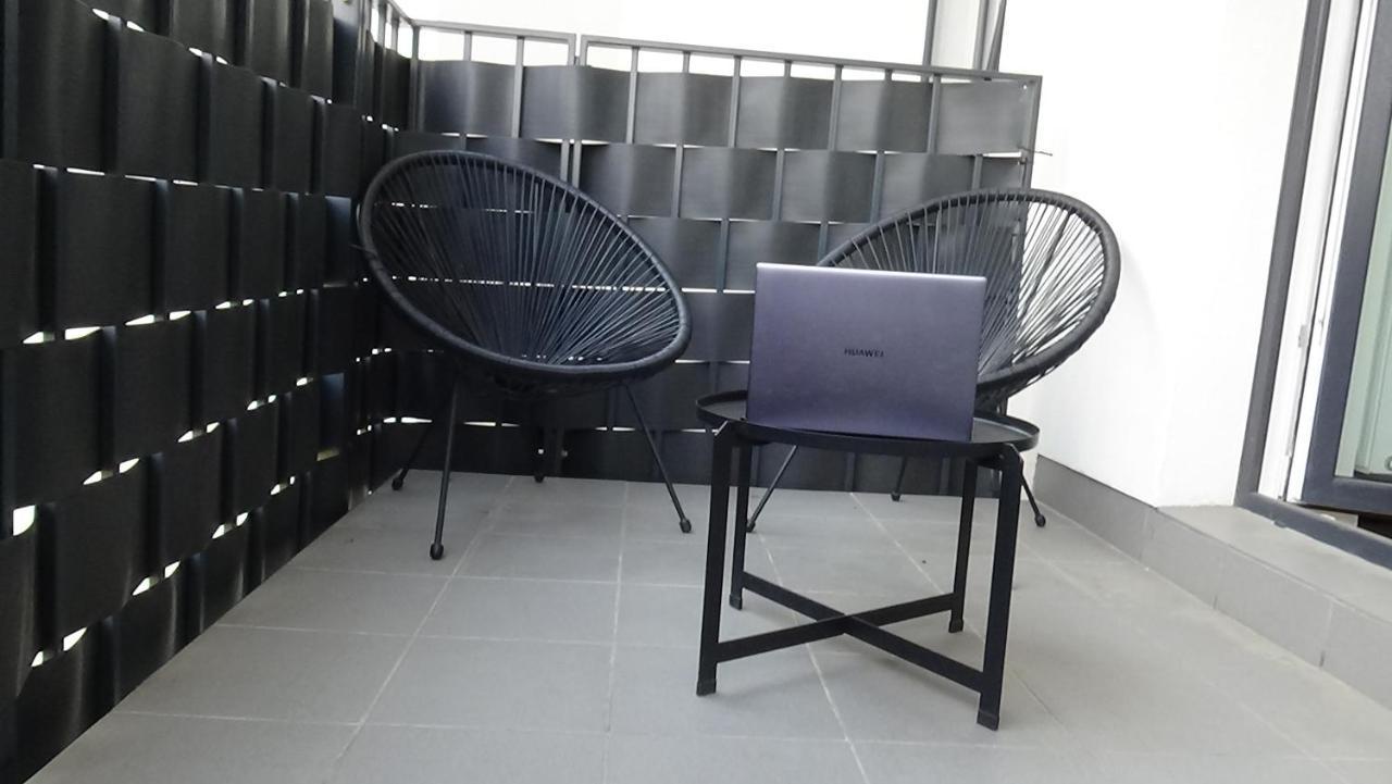Apartmán Esperion 7 Days Varšava Exteriér fotografie